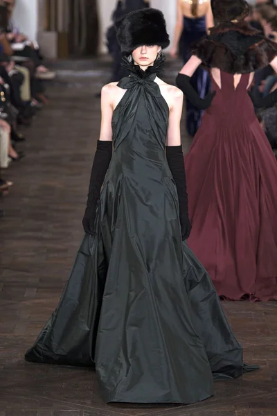 Look 53